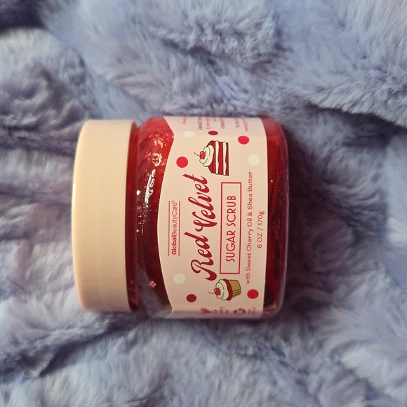 Sweet Cherry Oil And Shea Butter Bidy Wash Scrub Abs Bath Pearls - Picture 4 of 4